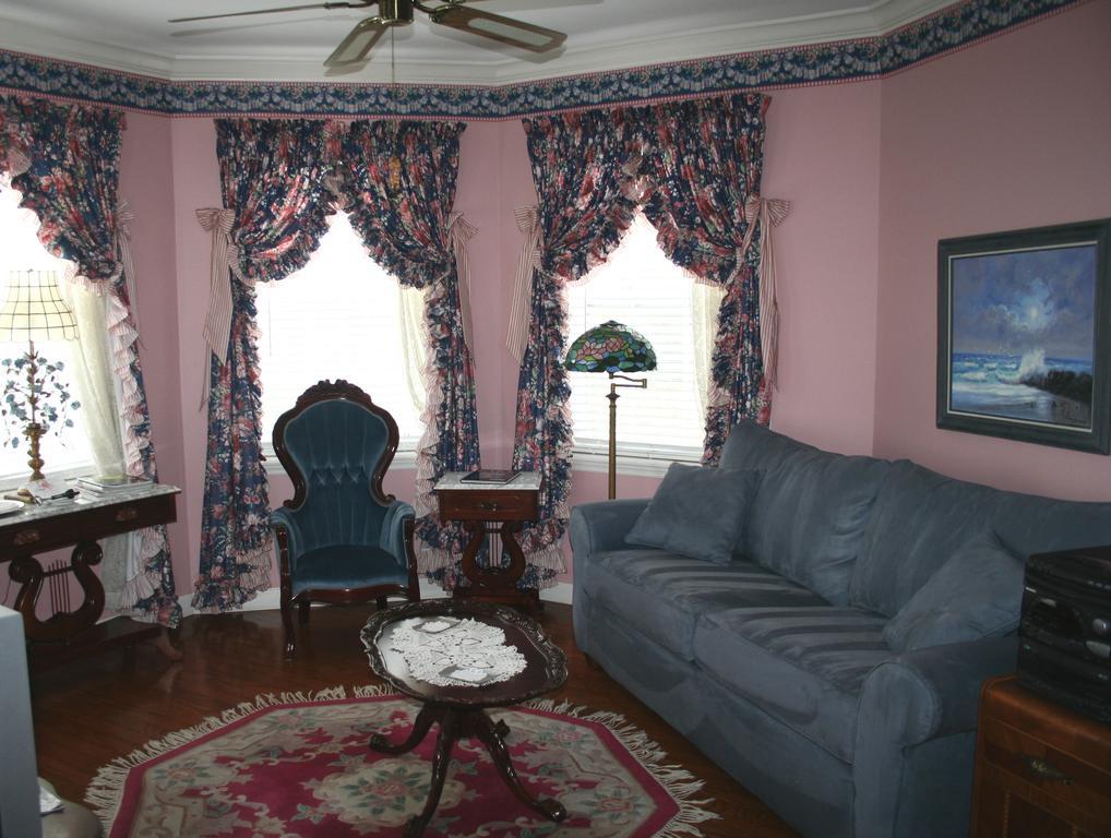 Heron Cay Lakeview Bed & Breakfast Mount Dora Exterior photo