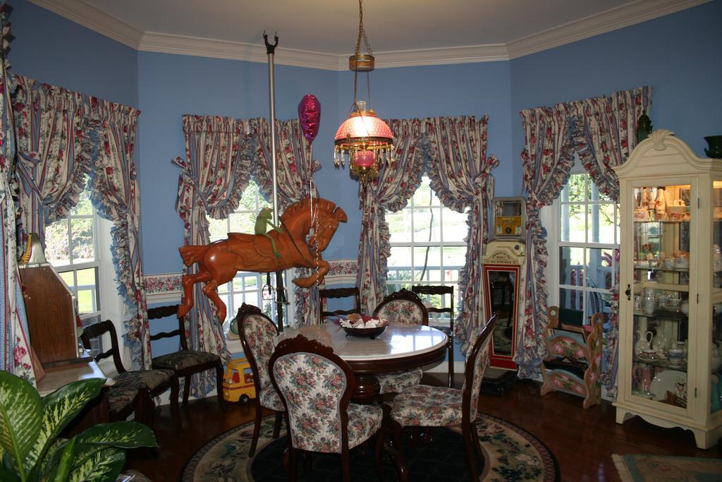 Heron Cay Lakeview Bed & Breakfast Mount Dora Exterior photo