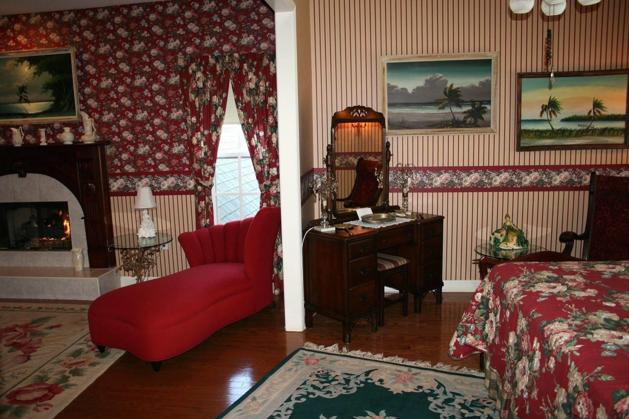 Heron Cay Lakeview Bed & Breakfast Mount Dora Exterior photo